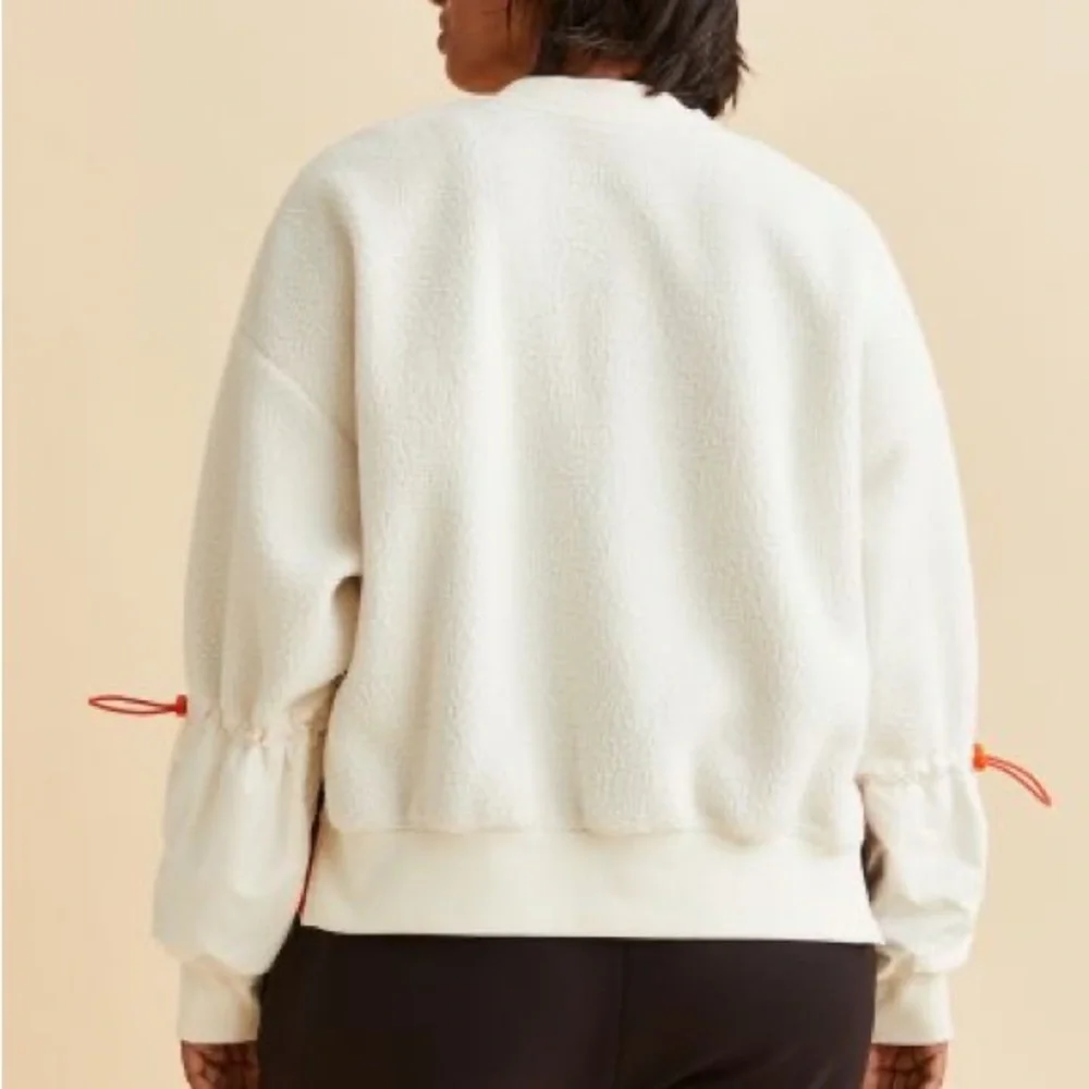 H&M - Picture 3 of 11